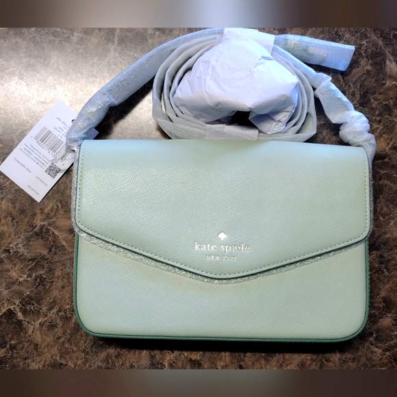 🔥NWT! Kate Spade Sadie envelope Saffiano Crossbody In Light Olive 🔥 - Picture 6 of 7